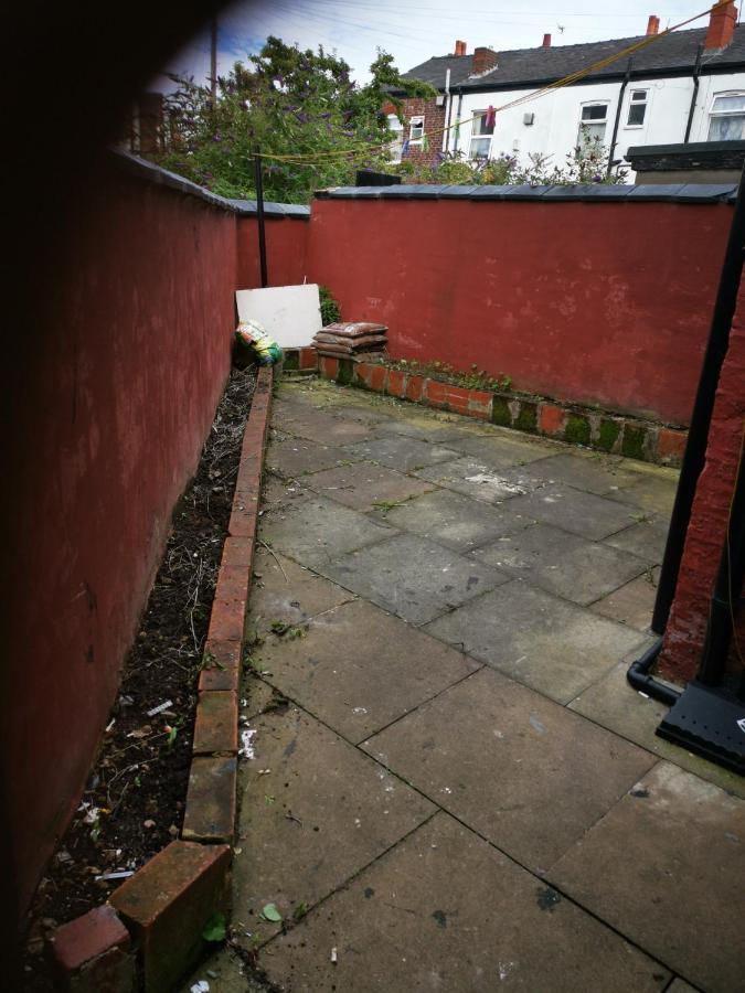 Knutsford House Holidays Manchester Exteriör bild